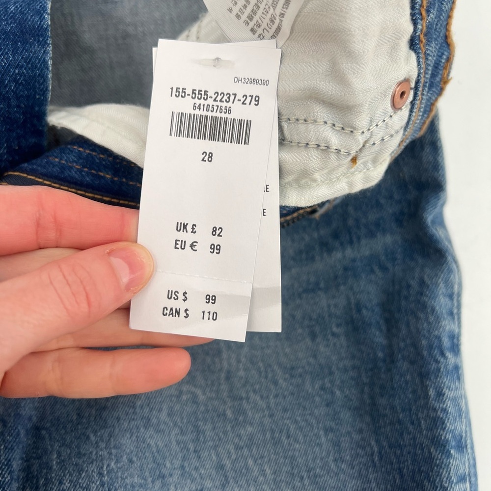 NWT Abercrombie & Fitch Distressed Ultra High Rise Kick Flare Crop Jeans 28 6R - Picture 6 of 7